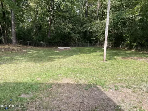 208 Forest Ave, Jackson, MS 39206 photo 23