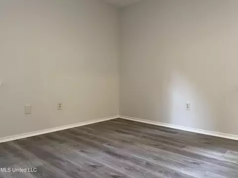 208 Forest Ave, Jackson, MS 39206 photo 14
