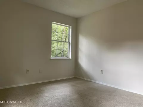 208 Forest Ave, Jackson, MS 39206 photo 9