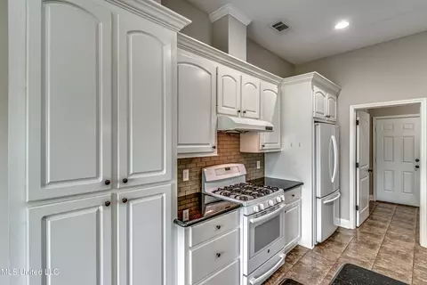 137 W Clearview Dr, Madison, MS 39110 photo 22