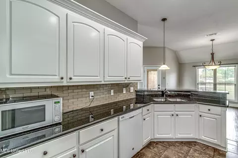 137 W Clearview Dr, Madison, MS 39110 photo 25