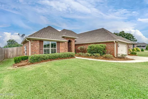 137 W Clearview Dr, Madison, MS 39110 photo 3