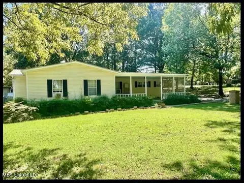 332 Cr 606, Oakland, MS 38948