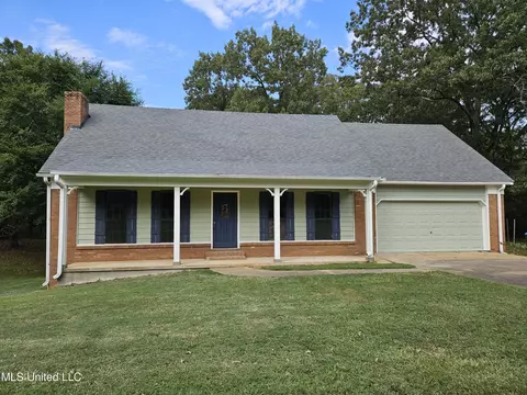 Exterior - 3670 Windermere Dr S, Nesbit, MS 38651 photo 3 of 17