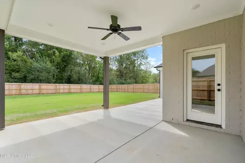 2594 Della St, Hernando, MS 38632 photo 32