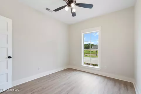 2594 Della St, Hernando, MS 38632 photo 25
