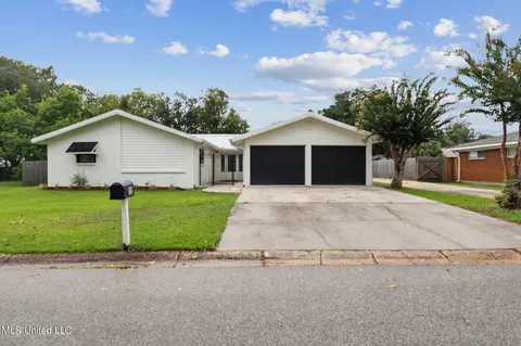 105 Boggs Cir, Long Beach, MS 39560