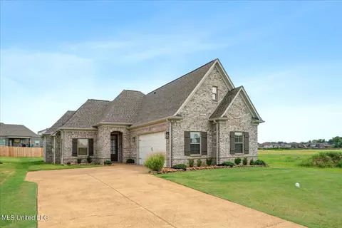 3790 Roland Dr, Southaven, MS 38672