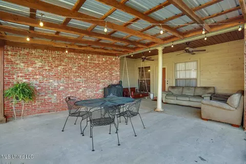 Exterior - 511 Will Dr, Brandon, MS 39047 photo 3 of 4