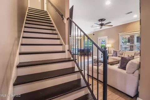 Entry Way - 311 Goose Pointe Blvd, Biloxi, MS 39531 photo 3 of 3