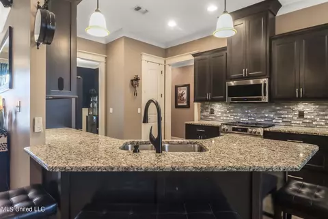 Kitchen - 311 Goose Pointe Blvd, Biloxi, MS 39531 photo 5 of 5