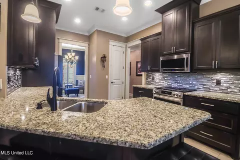 Kitchen - 311 Goose Pointe Blvd, Biloxi, MS 39531 photo 4 of 5