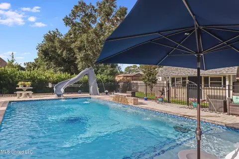 Exterior - 311 Goose Pointe Blvd, Biloxi, MS 39531 photo 7 of 11