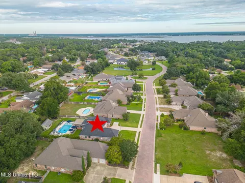View/Area - 311 Goose Pointe Blvd, Biloxi, MS 39531 photo 3 of 3