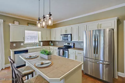 711 Hartwood Cv, Brandon, MS 39042 photo 9