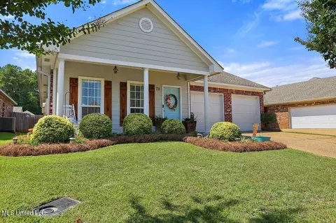 711 Hartwood Cv, Brandon, MS 39042 photo 2