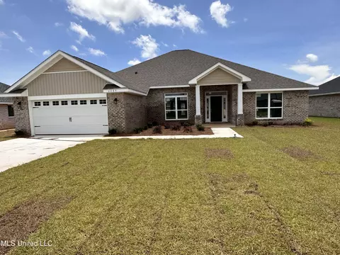 Exterior - 6209 Diamond Ln, Biloxi, MS 39532 photo 2 of 2