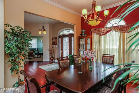 Dining - 144 Inez Ownes Dr, Byram, MS 39272 photo 1 of 1
