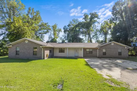 4897 Alcorn Rd, Lorman, MS 39096