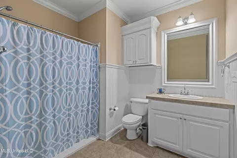 Bath - 114 Persimmon Pl, Madison, MS 39110 photo 1 of 3