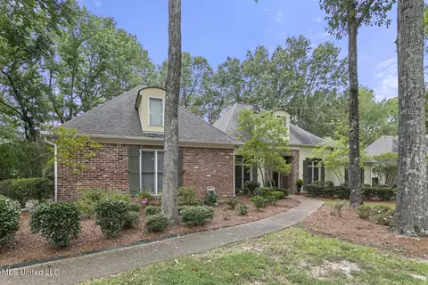 105 Reserve Xing, Madison, MS 39110 photo 2