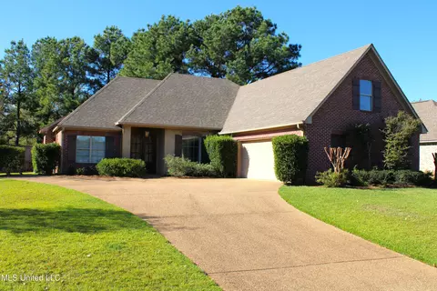 125 Providence Dr, Madison, MS 39110