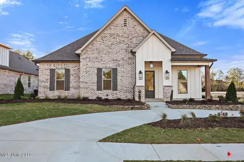 209 Bronson Bnd, Flowood, MS 39232