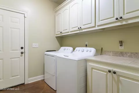 Other - 653 Westhill Rd, Brandon, MS 39042 photo 3 of 8