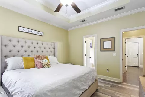 Bedroom - 653 Westhill Rd, Brandon, MS 39042 photo 2 of 3