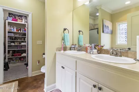 Other - 653 Westhill Rd, Brandon, MS 39042 photo 2 of 8