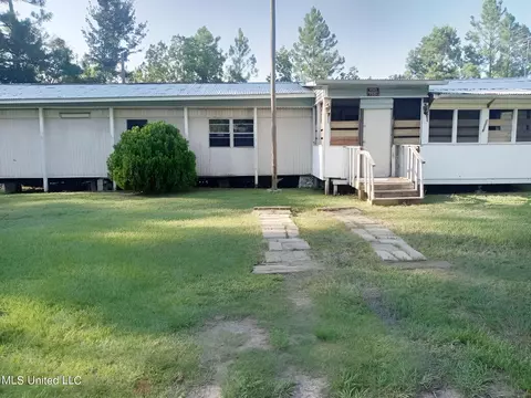 7216 W Greene St, Bay Saint Louis, MS 39520