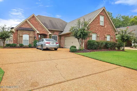 109 Village Row, Pearl, MS 39208