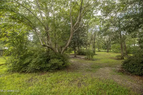 Exterior - 20162 Lovers Ln, Long Beach, MS 39560 photo 9 of 9