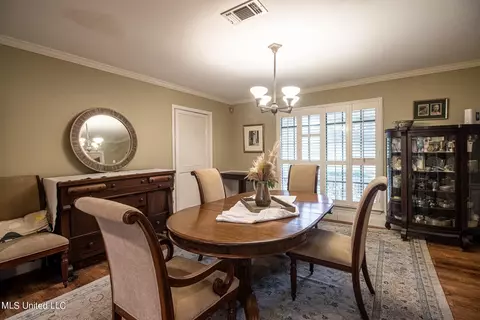 Dining - 20162 Lovers Ln, Long Beach, MS 39560 photo 1 of 2