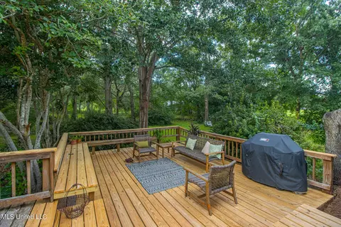 Exterior - 20162 Lovers Ln, Long Beach, MS 39560 photo 2 of 9