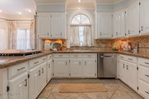 Kitchen - 105 Third St, Flora, MS 39071 photo 1 of 6