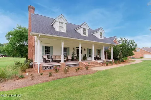 Exterior - 105 Third St, Flora, MS 39071 photo 5 of 27