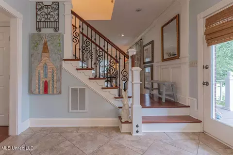 Entry Way - 105 Third St, Flora, MS 39071 photo 3 of 5