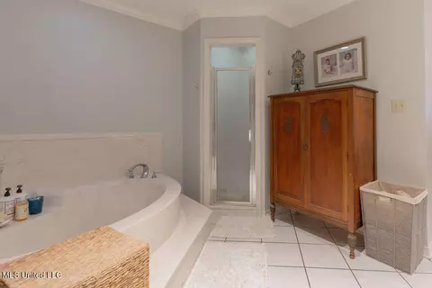 Bath - 105 Third St, Flora, MS 39071 photo 6 of 17