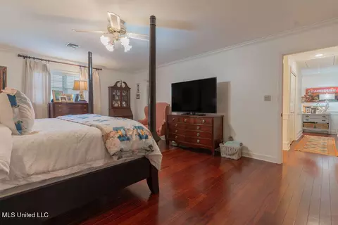 Bedroom - 105 Third St, Flora, MS 39071 photo 3 of 13