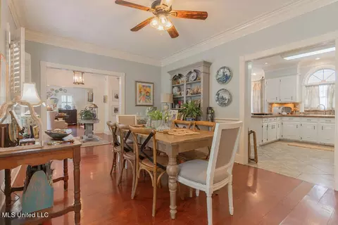 Dining - 105 Third St, Flora, MS 39071 photo 4 of 7