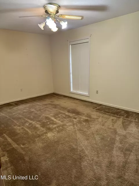 Bedroom - 231 Zelma Ln, Florence, MS 39073 photo 2 of 4