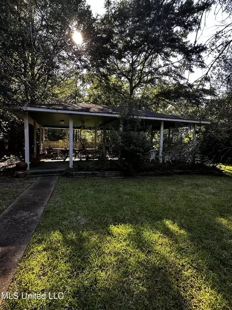 Exterior - 231 Zelma Ln, Florence, MS 39073 photo 11 of 12