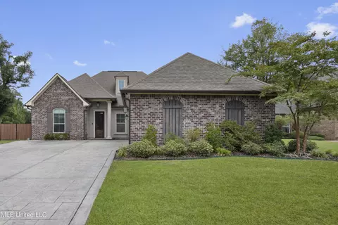 5604 Chalone Pl, Ocean Springs, MS 39564
