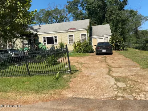 2823 Arbor Hills Dr, Jackson, MS 39212 photo 1