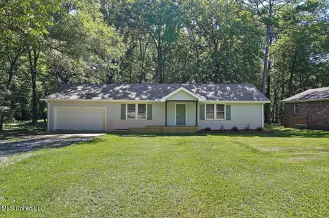 634 Sweetgum St, Pearl, MS 39208