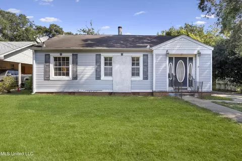 1778 Corley St, Biloxi, MS 39531