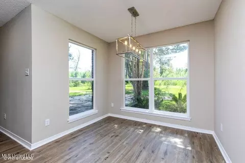 377 Pecan Cir, State Line, MS 39362 photo 7