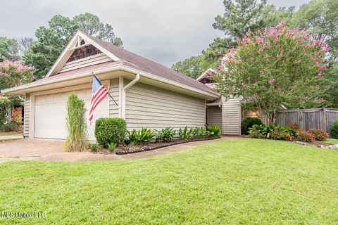505 Bedford Cir, Madison, MS 39110