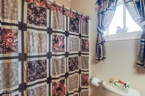 209 E 3rd St, Long Beach, MS 39560 photo 31